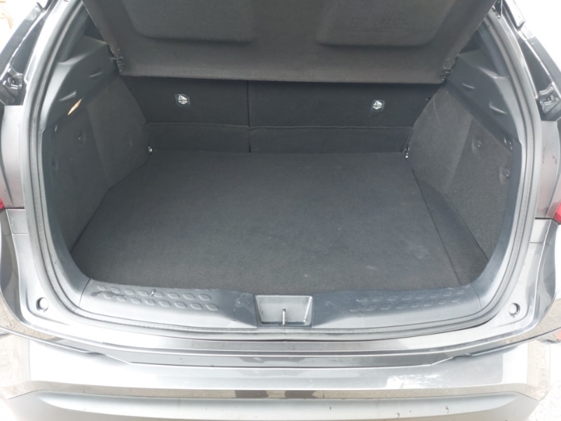 Used Toyota C-HR 2021 for sale - 76614637: Photo 8