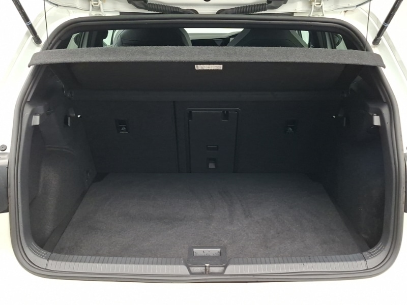 Used Volkswagen Golf 2023 for sale - 77652586: Photo 8