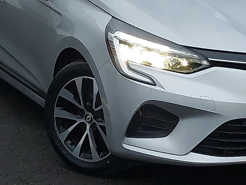 Used Renault Clio 2023 for sale - 77371711: Photo 9