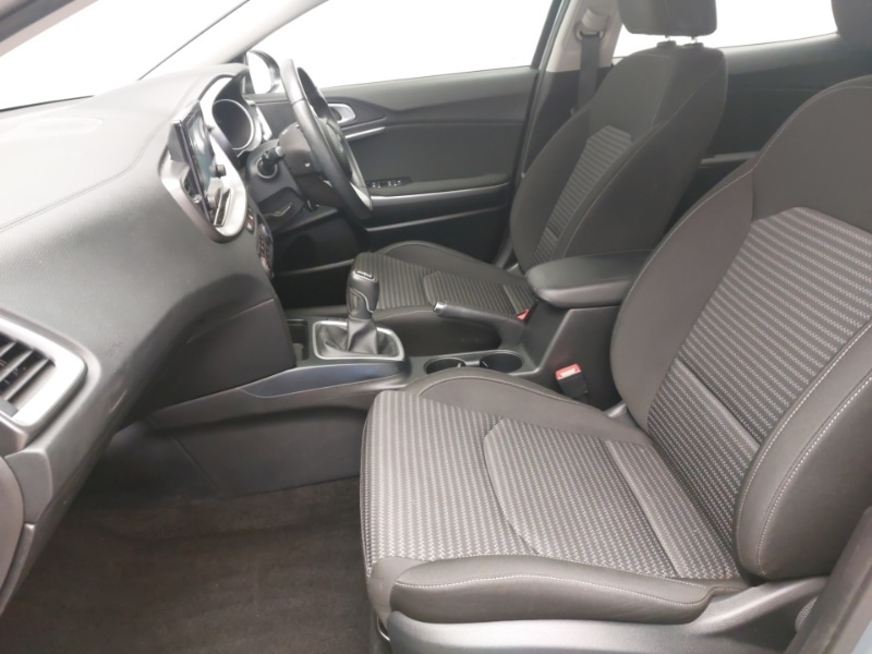 Used Kia XCeed 2023 for sale - 76795751: Photo 5