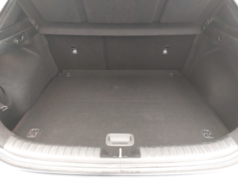 Used Kia XCeed 2023 for sale - 76795751: Photo 8