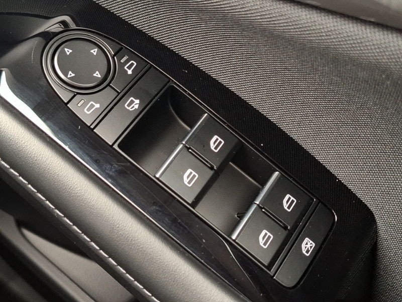 Used Mazda CX-30 2025 for sale - 76347693: Photo 10