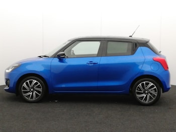 Used Suzuki Swift 2022 for sale - 77677695: Photo