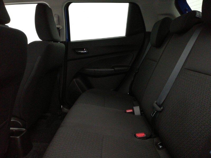 Used Suzuki Swift 2022 for sale - 77677695: Photo 6
