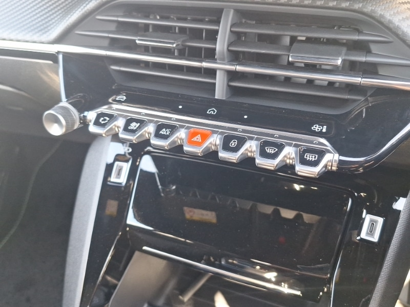 Used Peugeot 208 2025 for sale - 76938029: Photo 10