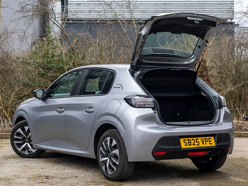 Used Peugeot 208 2025 for sale - 77987211: Photo 8