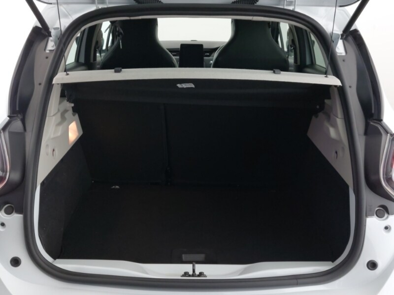 Used Renault Zoe 2020 for sale - 77492281: Photo 8