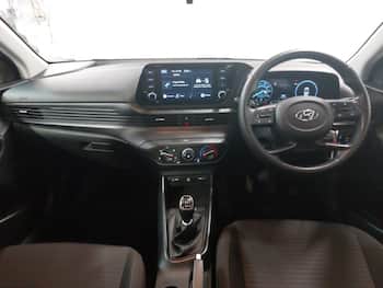 Used Hyundai i20 2023 for sale - 79615070: Photo