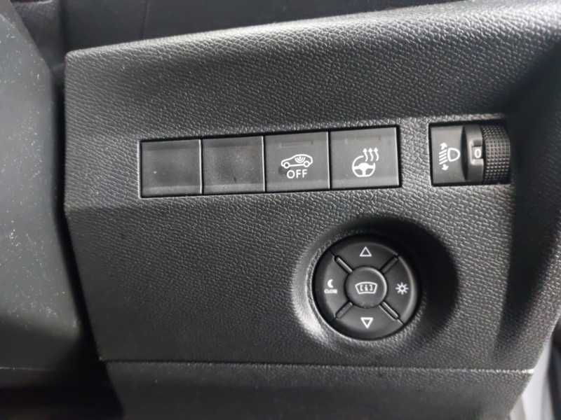 Used Citroen C4 2024 for sale - 76619360: Photo 10