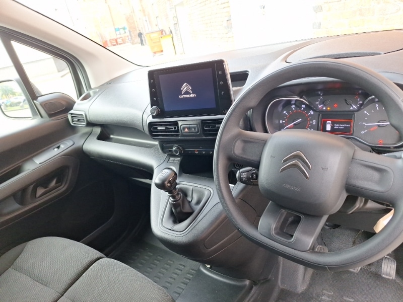 Used Citroen Berlingo 2023 for sale - 76695330: Photo 2