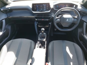 Used Peugeot 2008 2023 for sale - 78238856: Photo