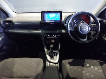 Used Toyota Yaris 2024 for sale - 78203583: Photo