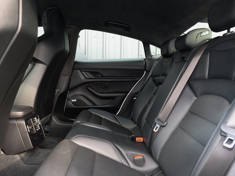 Used Porsche Taycan 2020 for sale - 77912051: Photo 6