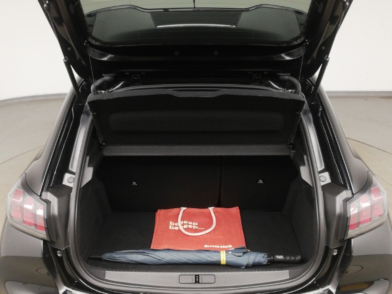 Used Peugeot 208 2022 for sale - 76785989: Photo 8