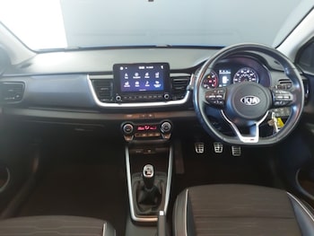 Used Kia Stonic 2021 for sale - 78374643: Photo