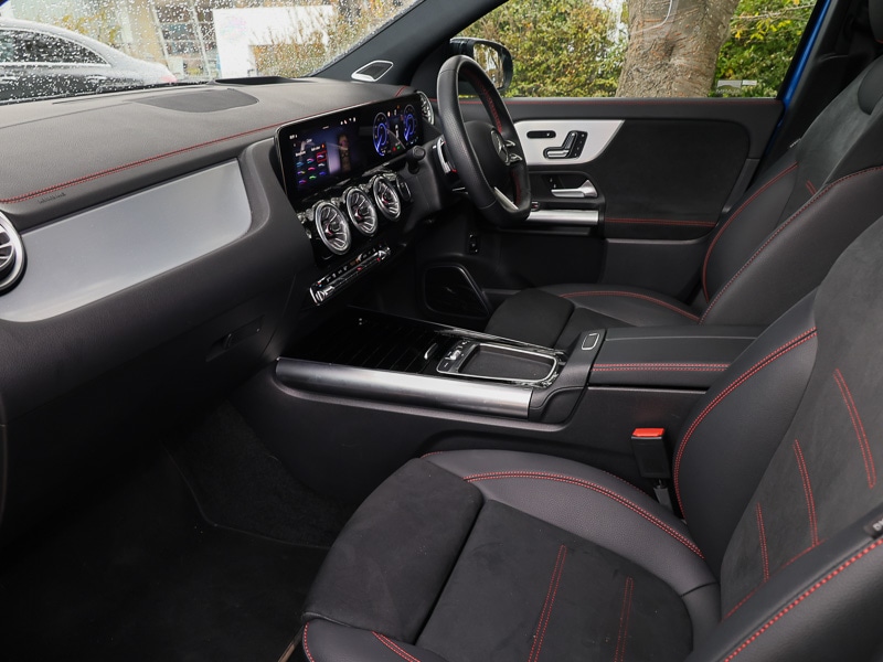 Used Mercedes-Benz EQA 2024 for sale - 76838635: Photo 5