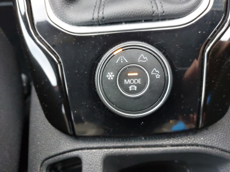 Used Volkswagen T-Roc 2022 for sale - 77875893: Photo 12