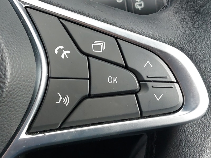 Used Renault Clio 2022 for sale - 77955790: Photo 11