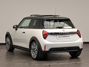 Used MINI Cooper 2026 for sale - 79091929: Photo