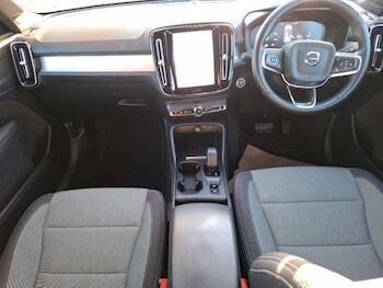 Used Volvo XC40 2022 for sale - 77277805: Photo