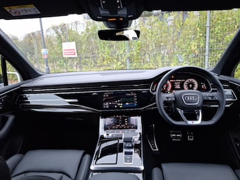 Used Audi Q7 2025 for sale - 76282362: Photo 2