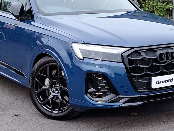 Used Audi Q7 2025 for sale - 76282362: Photo 9