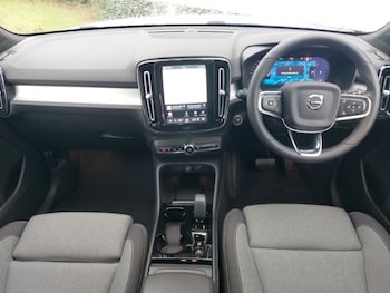 Used Volvo XC40 2023 for sale - 78790501: Photo