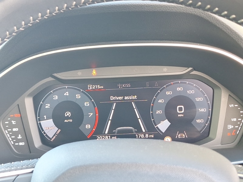 Used Audi Q3 2020 for sale - 76331467: Photo 10