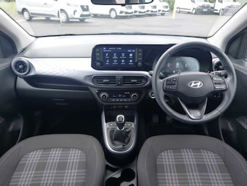 Used Hyundai i10 2024 for sale - 79069784: Photo