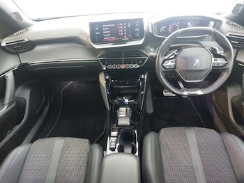 Used Peugeot 2008 2023 for sale - 77503943: Photo