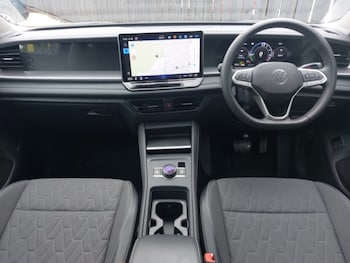 Used Volkswagen Touran 2025 for sale - 78782938: Photo