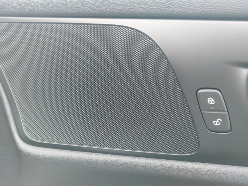 Used Volvo V60 2021 for sale - 76785971: Photo 12