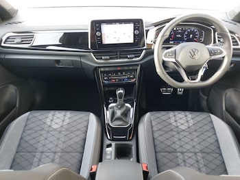 Used Volkswagen T-Roc 2025 for sale - 77115376: Photo