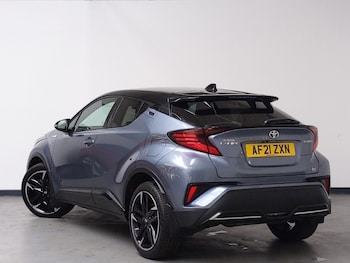Used Toyota C-HR 2021 for sale - 78527488: Photo