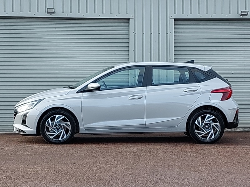 Used Hyundai i20 2025 for sale - 77252979: Photo 4