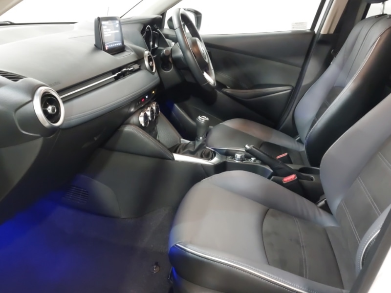 Used Mazda Mazda2 2021 for sale - 76600381: Photo 5