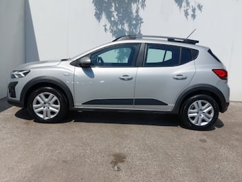 Used Dacia Sandero Stepway 2024 for sale - 79776729: Photo