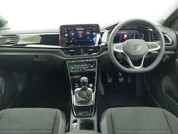 Used Volkswagen T-Roc 2025 for sale - 77782720: Photo