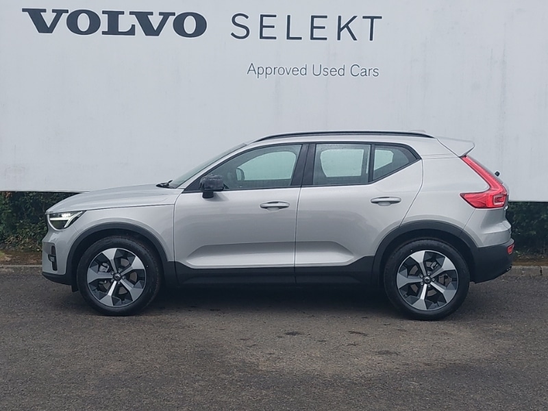 Used Volvo XC40 2025 for sale - 76325235: Photo 4