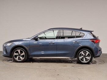 Used Ford Focus 2023 for sale - 78207088: Photo