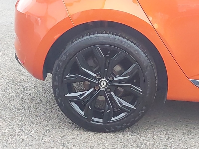 Used Renault Clio 2021 for sale - 76694987: Photo 12