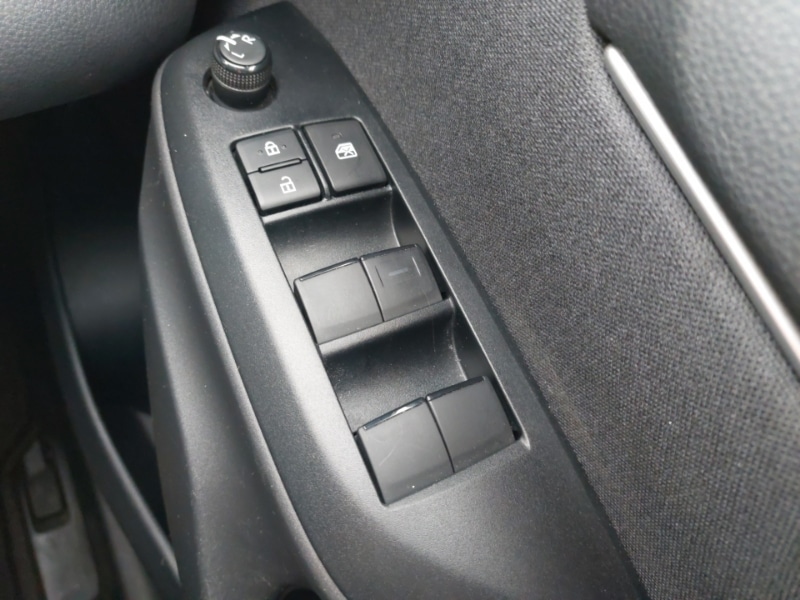 Used Toyota Yaris 2023 for sale - 77912288: Photo 12