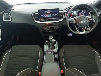 Used Kia Ceed 2024 for sale - 76713869: Photo