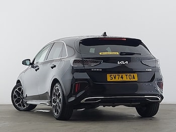 Used Kia Ceed 2024 for sale - 76713869: Photo