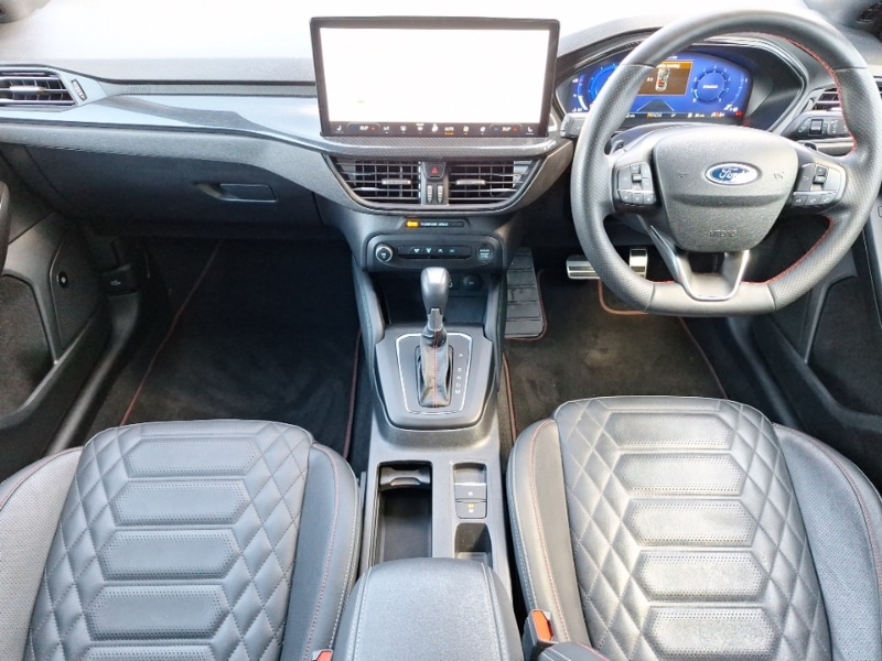 Used Ford Focus 2022 for sale - 77949617: Photo 2