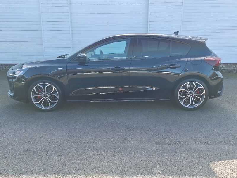 Used Ford Focus 2022 for sale - 77949617: Photo 4