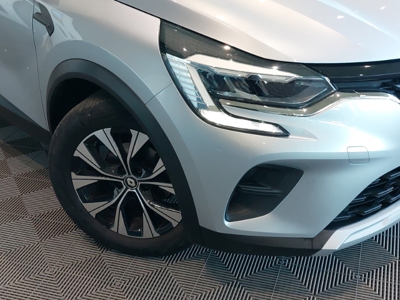 Used Renault Captur 2023 for sale - 78214056: Photo 9