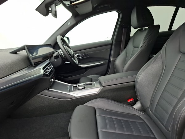 Used BMW 3 Series 2024 for sale - 76220910: Photo 5