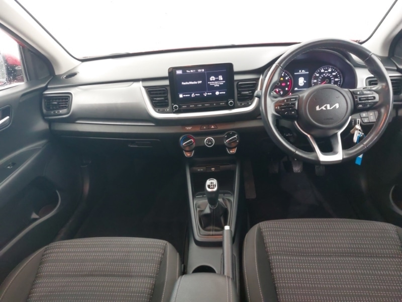 Used Kia Stonic 2022 for sale - 77028676: Photo 2