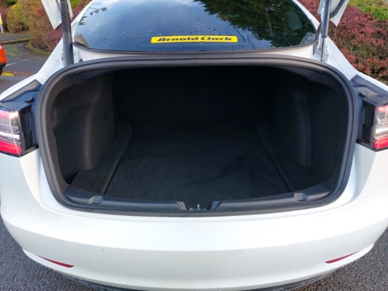 Used Tesla Model 3 2020 for sale - 76764878: Photo 8